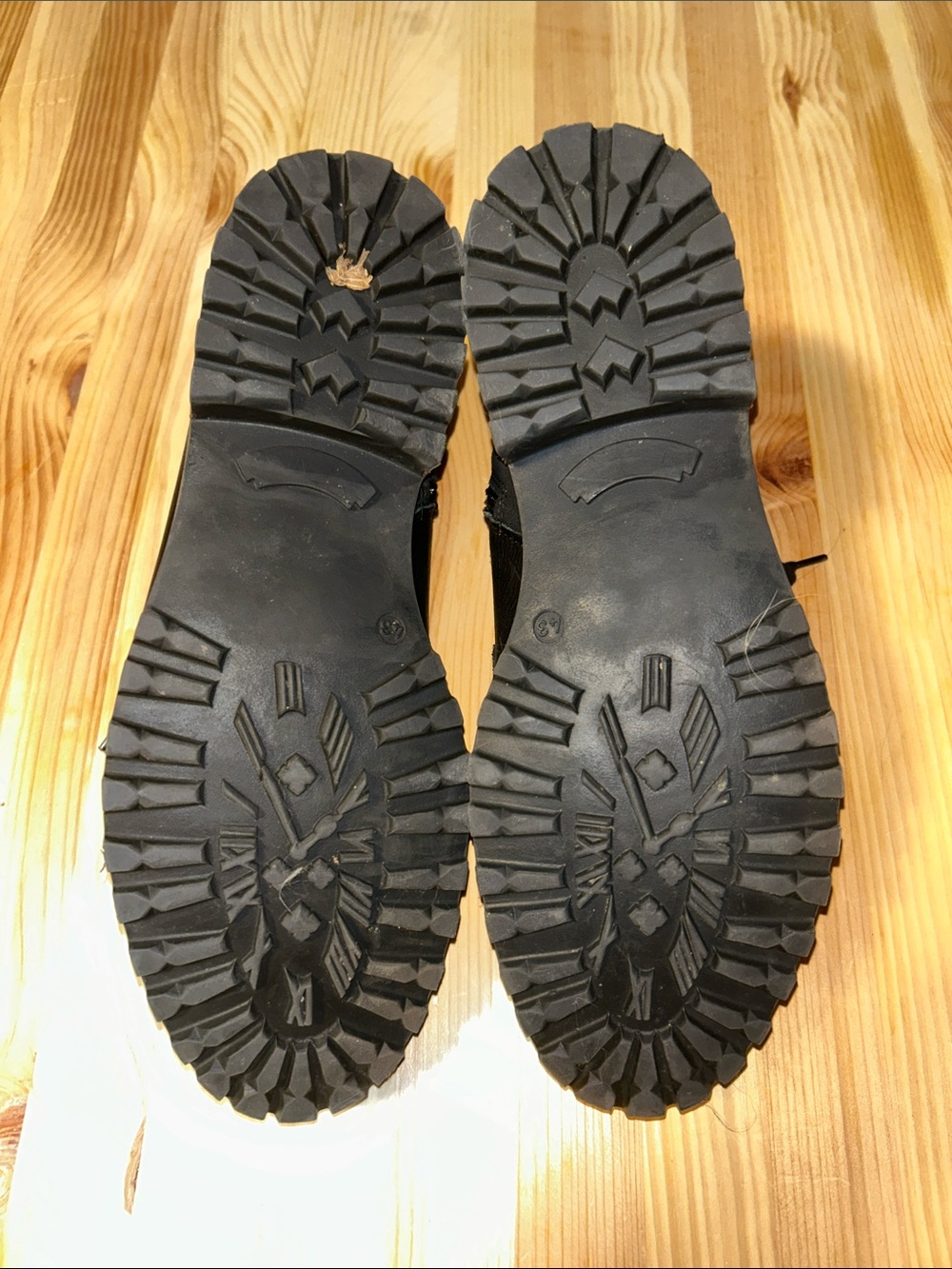 Men's Black Lace-Up Side-Zip Leather Boot - Picture 2 of 5